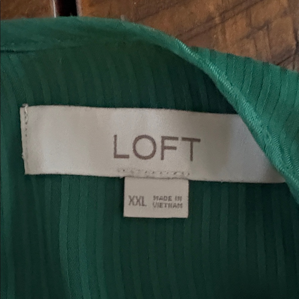 LOFT Teal Sleeveless Blouse - Picture 3 of 3